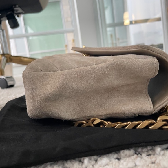 YSL COLLEGE MEDIUM IN QUILTED SUEDE - Picture 6 of 12